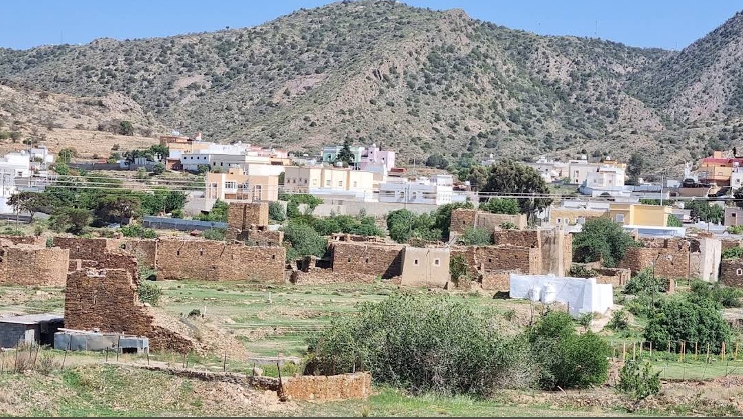 قرية زينة